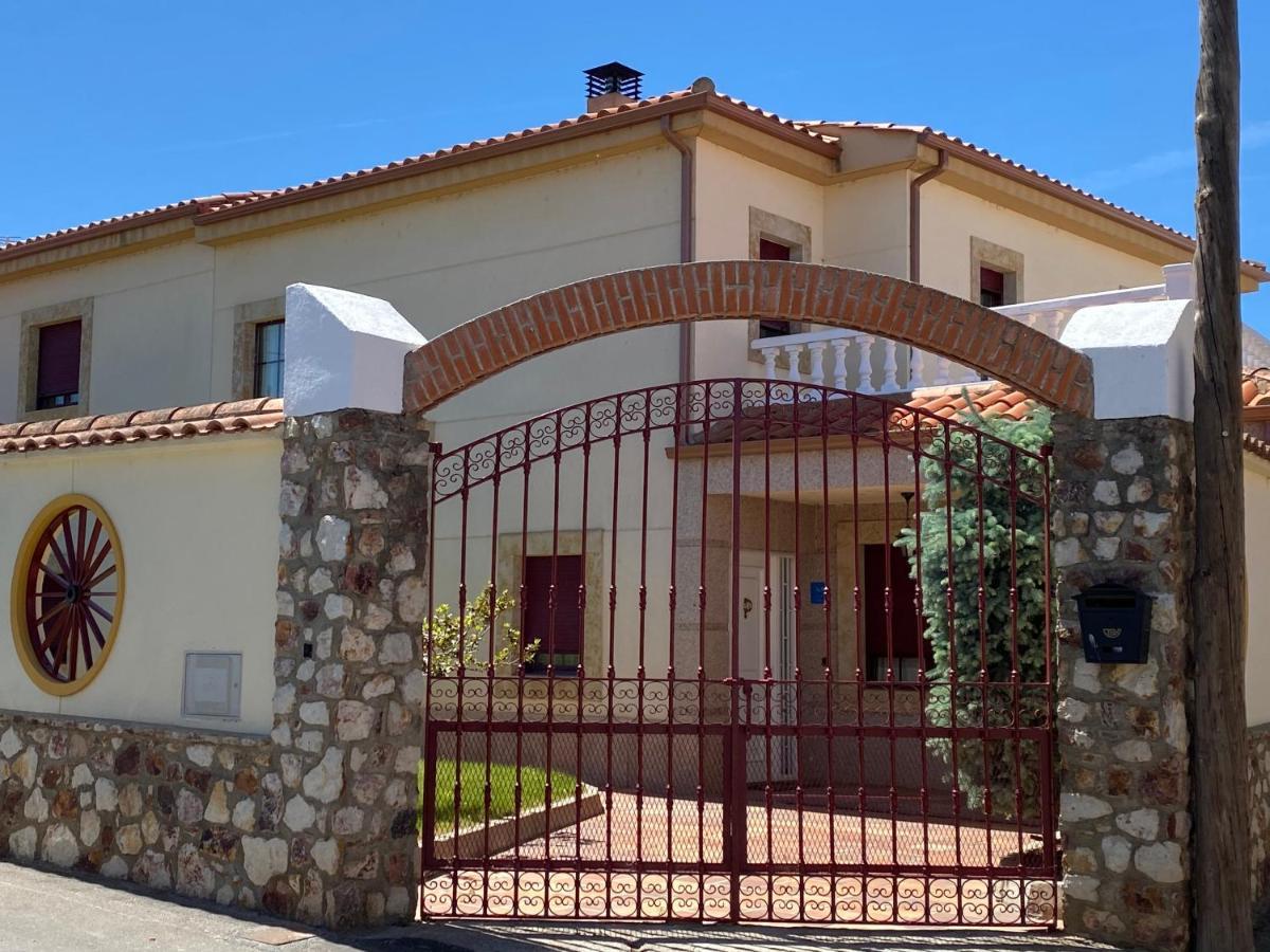 Casa Pedraza Con Piscina Privada Villa Machacon ภายนอก รูปภาพ